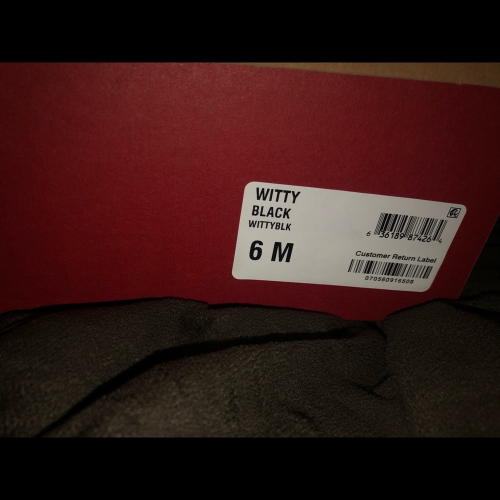 black boots! - Picture 7 of 8